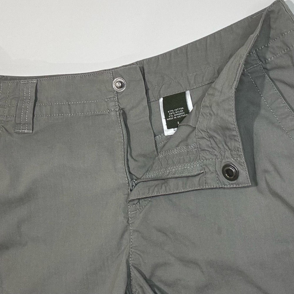 Eddie Bauer Bermuda Shorts Gray 2 - Picture 5 of 12